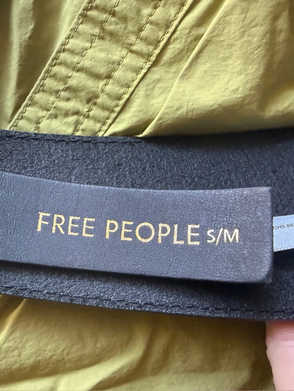 NWT Free People Naomi Waist Belt Black Gold Chain Toggle Leather S/M - Picture 7 of 10